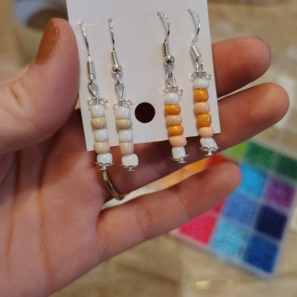 Earrings - Picture 2 of 3